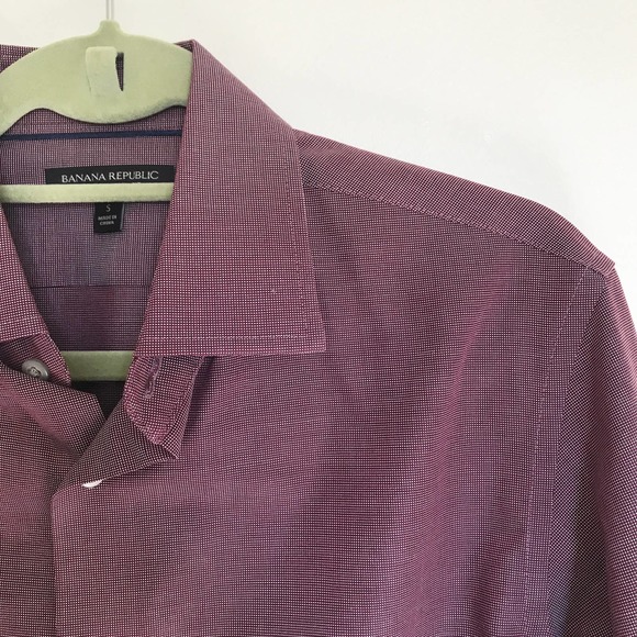 Banana Republic Size Small Maroon Burgundy Plaid Long Sleeve Button Up Shirt - Picture 2 of 4